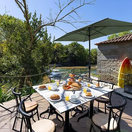 Historic Riverfront Watermill Private Access * Caminha