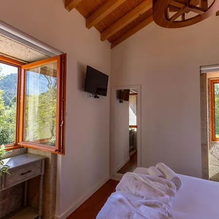 Historic Riverfront Watermill Private Access