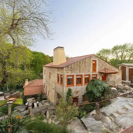 빌라 Historic Riverfront Watermill Private Access 카민하