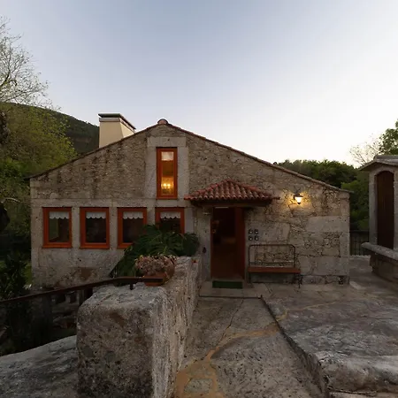 빌라 Historic Riverfront Watermill Private Access